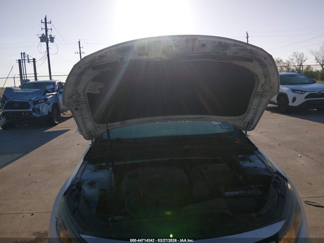 5XXGM4A73FG403886 KIA Optima Lx