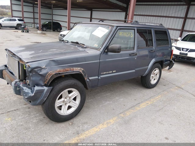 Aukcja sprzedaży 2001 Jeep Cherokee Limited/sport, vin: 1J4FF58S81L563688, numer aukcji: 44714343