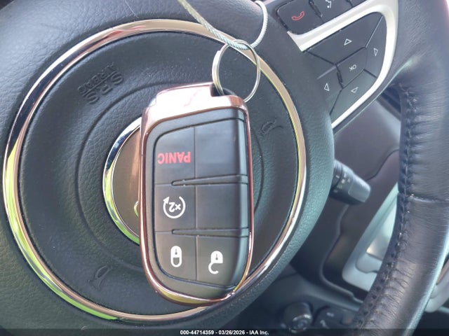 ZACCJABB9JPG90812 Jeep Renegade Latitude Fwd