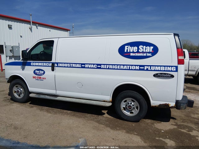 GMC Savana 2500 Work Van 2014 1GTW7FCA8E1915600 Image 15