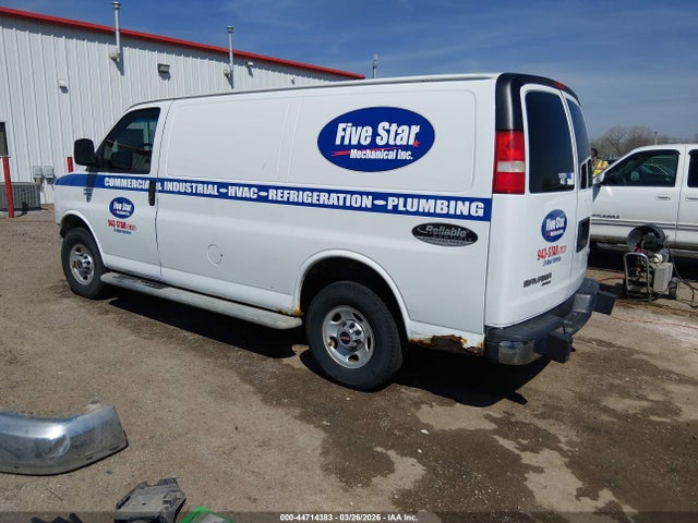 GMC Savana 2500 Work Van 2014 1GTW7FCA8E1915600 Image 3