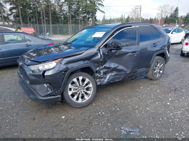 Toyota Rav4 Xle Premium 2020 2T3A1RFV4LW100966 Image 2