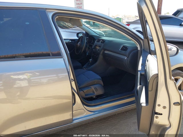 Aukcja sprzedaży 2011 Volkswagen Golf 2.5l 4-door, vin: WVWDB7AJ2BW183722, numer aukcji: 44714411