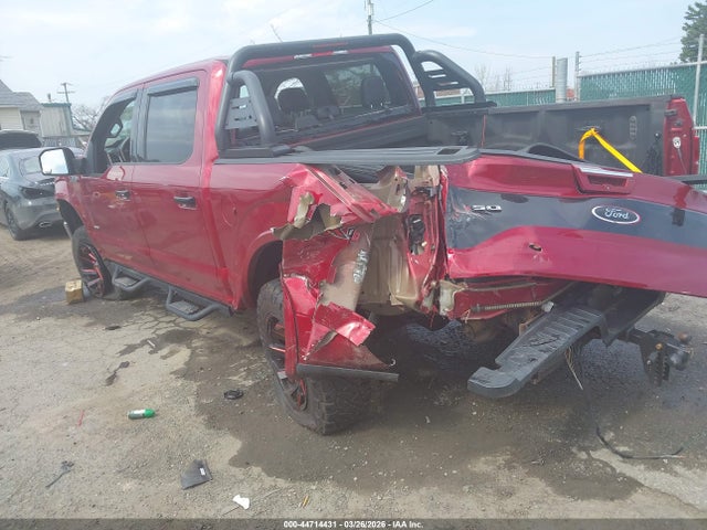 2017 FORD F-150 1FTEW1EG1HFA45070 Photo 2