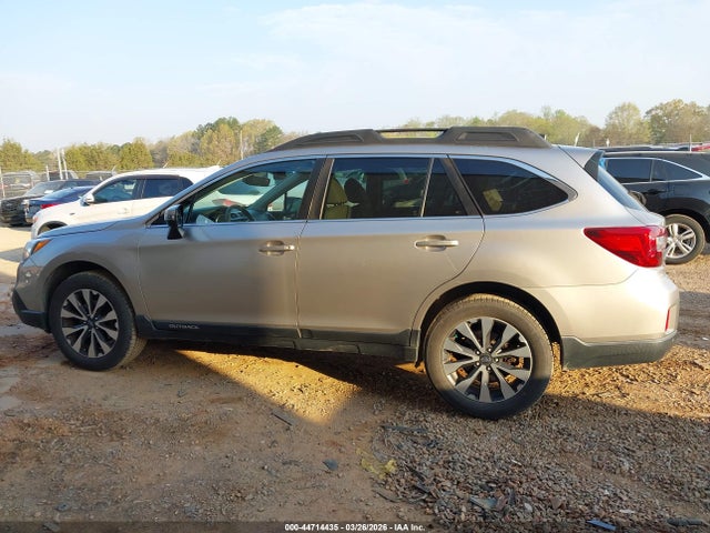 Aukcja sprzedaży 2017 Subaru Outback 2.5i Limited, vin: 4S4BSANCXH3279524, numer aukcji: 44714435