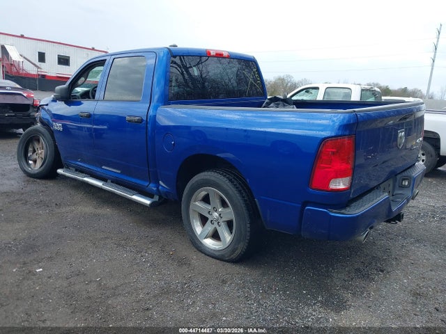 2018 Ram 1500 Express  4x4 5'7 Box მანქანა იყიდება აუქციონზე, vin: 1C6RR7KT5JS137848, აუქციონის ნომერი: 44714487