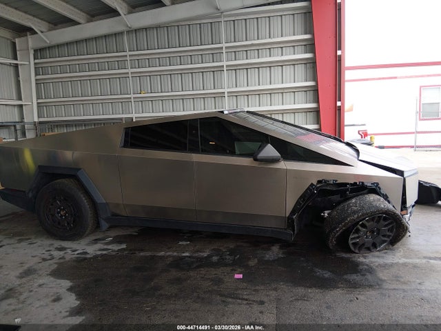 Продаж на аукціоні авто 2024 Tesla Cybertruck, vin: 7G2CEHEE4RA025395, номер лоту: 44714491