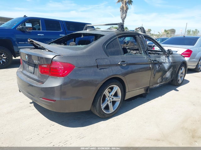 44714492 :رقم المزاد ، WBA3B1C55EP678517 vin ، 2014 Bmw 320i مزاد بيع