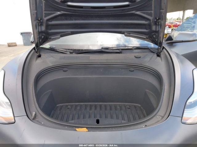 Продажа на аукционе авто 2022 Tesla Model 3 Long Range Dual Motor All-wheel Drive, vin: 5YJ3E1EB3NF275126, номер лота: 44714503