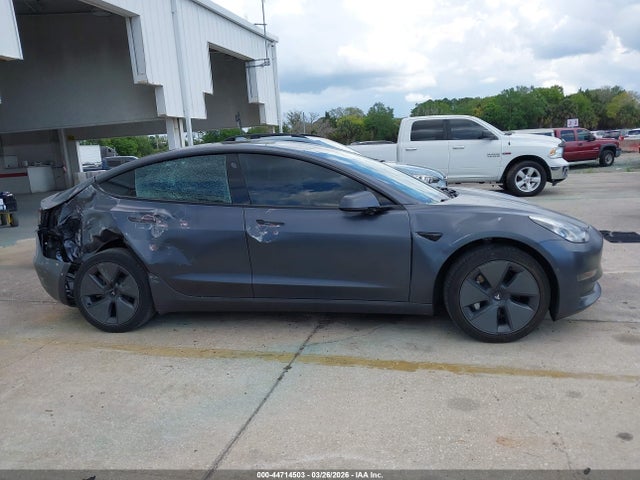 Продажа на аукционе авто 2022 Tesla Model 3 Long Range Dual Motor All-wheel Drive, vin: 5YJ3E1EB3NF275126, номер лота: 44714503