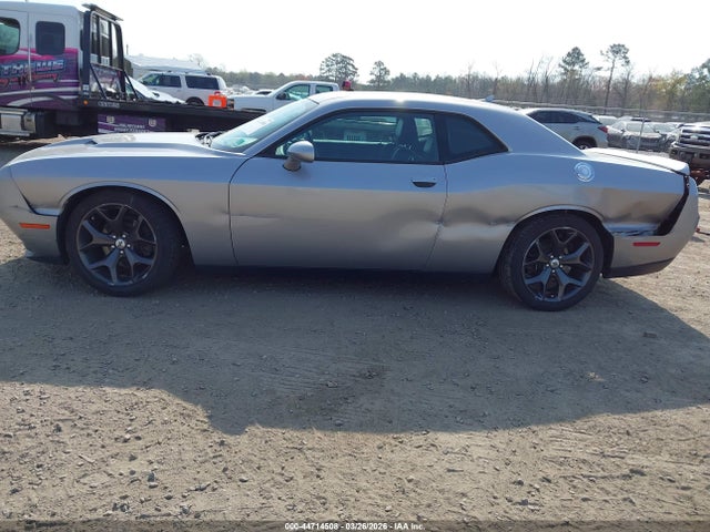 Продажа на аукционе авто 2018 Dodge Challenger Sxt Plus, vin: 2C3CDZAG8JH271505, номер лота: 44714508