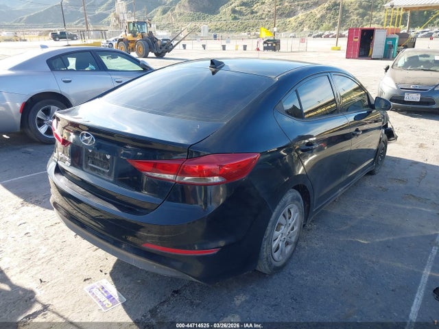 Hyundai ELANTRA SE 2017 5NPD74LF4HH154634 Image 4