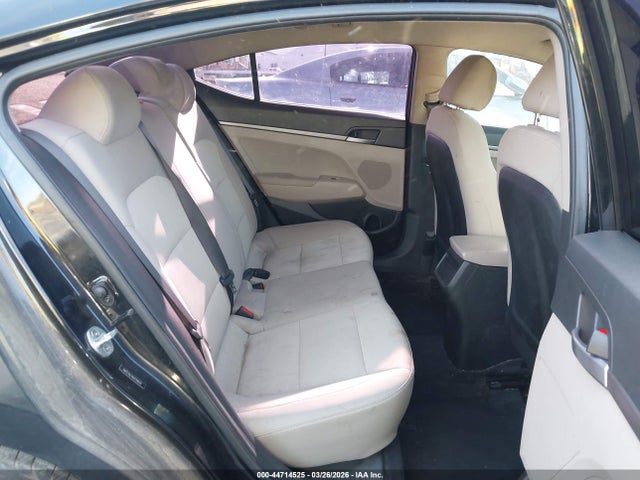 Hyundai ELANTRA SE 2017 5NPD74LF4HH154634 Image 8