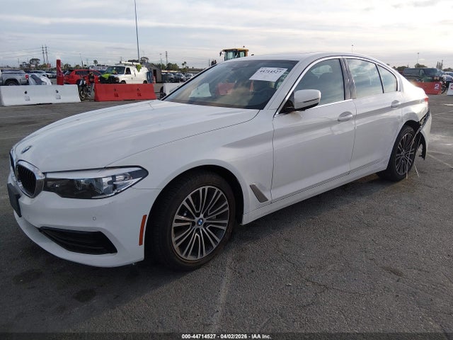 WBAJR3C06LWW84929 BMW 530I