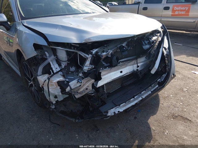 2022 Toyota Camry Se მანქანა იყიდება აუქციონზე, vin: 4T1G11AK9NU669090, აუქციონის ნომერი: 44714538