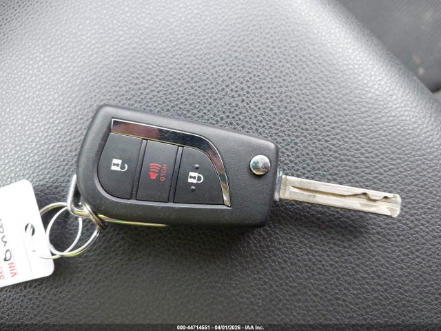 Toyota Rav4 Hybrid Le 2019 JTMLWRFV1KD511764 Image 11