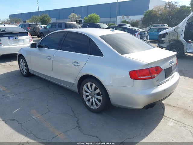 2010 AUDI A4 WAUFFAFL7AN064828 Photo 2