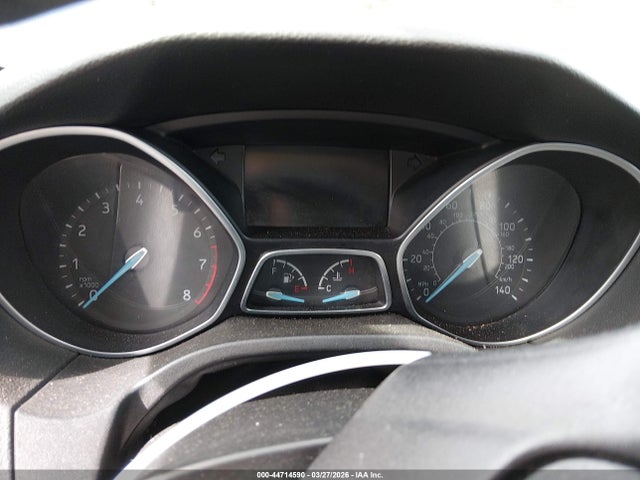 1FADP3F22GL330115 Ford FOCUS SE