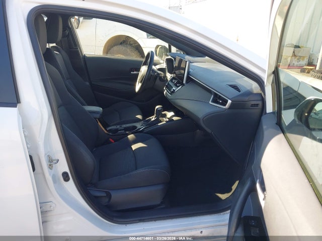 JTND4MBE1R3231518 Toyota COROLLA SE