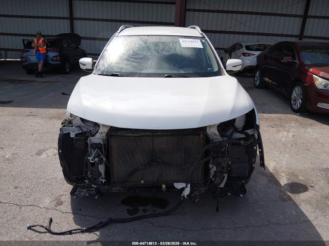 Продаж на аукціоні авто 2018 Nissan Rogue Sv, vin: KNMAT2MV4JP592136, номер лоту: 44714613