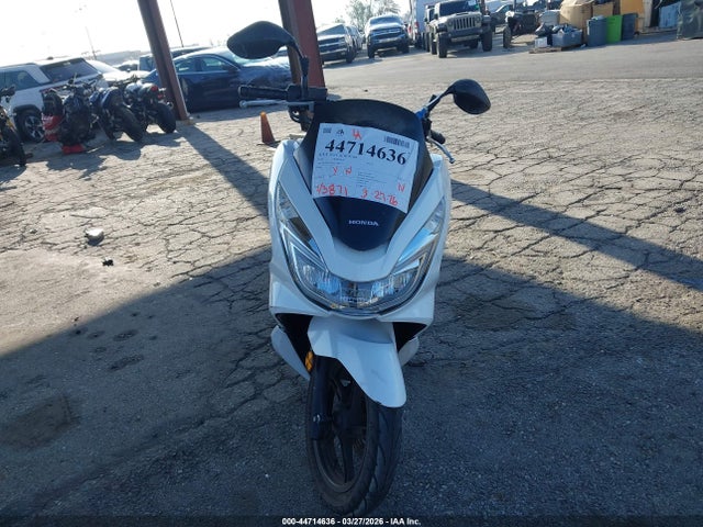 Honda Pcx 150 2015 RLHKF1805FY001155 Image 5
