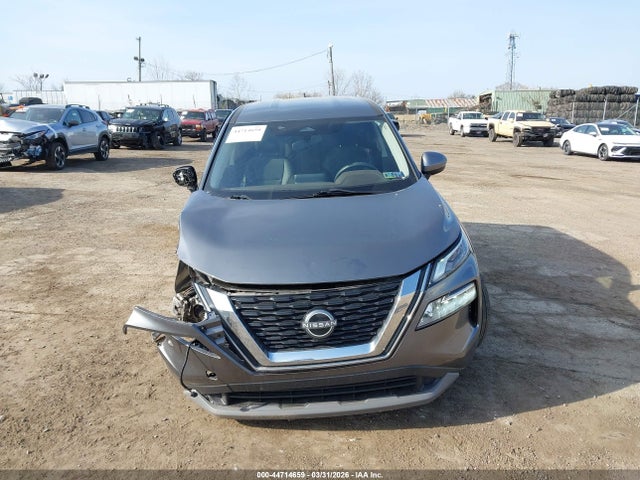 JN8BT3BB0PW181113 Nissan Rogue Sv Intelligent Awd