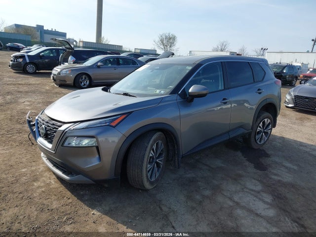 JN8BT3BB0PW181113 Nissan Rogue Sv Intelligent Awd