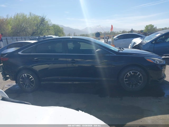 Hyundai SONATA SE 2018 5NPE24AF6JH620351 Image 14