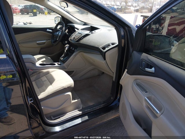 Продажа на аукционе авто 2015 Ford Escape Se, vin: 1FMCU0GX3FUC24770, номер лота: 44714710