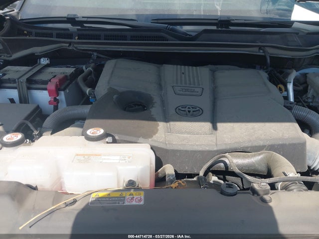 Toyota Tundra Sr5 2025 5TFLA5AB2SX042557 Image 10