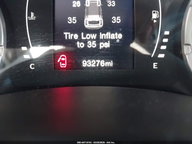 ZACCJABT9GPE25387 Jeep Renegade Latitude