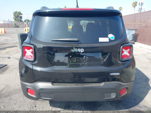 ZACCJABT9GPE25387 Jeep Renegade Latitude