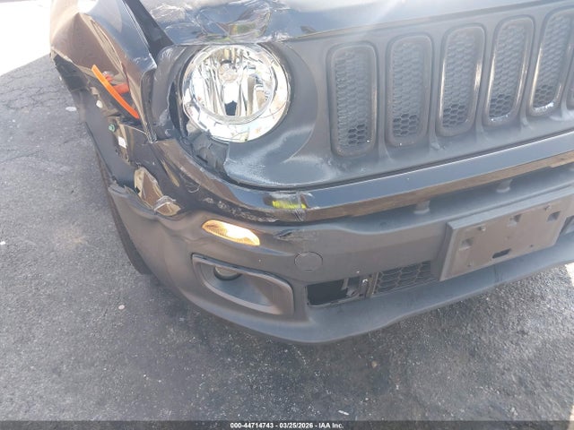 ZACCJABT9GPE25387 Jeep Renegade Latitude