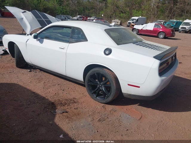 2017 DODGE CHALLENGER 2C3CDZAG7HH580781 Photo 2