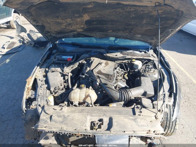 1FA6P8AM2F5400343 Ford Mustang V6
