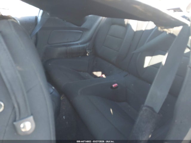 1FA6P8AM2F5400343 Ford Mustang V6