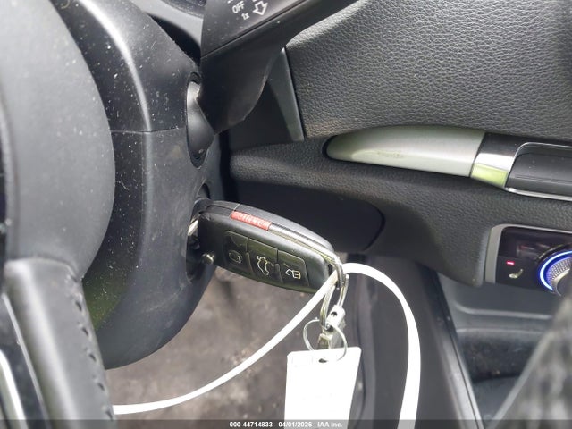 2015 AUDI A3 WAU7FLFF5F1053271 Photo 10