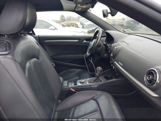 2015 AUDI A3 WAU7FLFF5F1053271 Photo 4