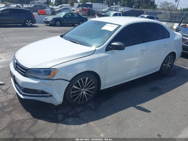 3VWD17AJ3GM294769 Volkswagen Jetta 1.8t Sport