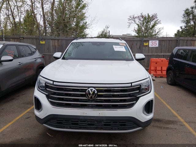 44714840 :رقم المزاد ، 1V2HR2CA8RC538660 vin ، 2024 Volkswagen Atlas 2.0t Se W/technology مزاد بيع