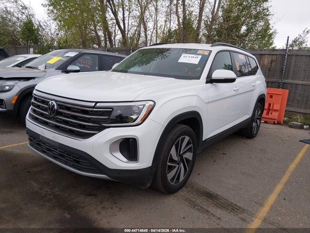 44714840 :رقم المزاد ، 1V2HR2CA8RC538660 vin ، 2024 Volkswagen Atlas 2.0t Se W/technology مزاد بيع