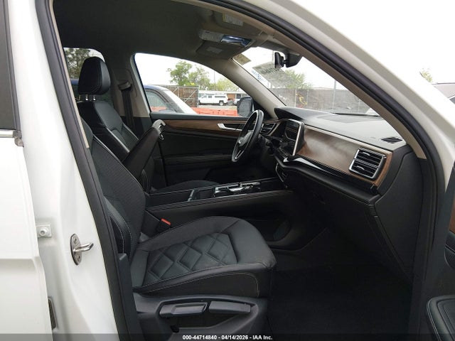 44714840 :رقم المزاد ، 1V2HR2CA8RC538660 vin ، 2024 Volkswagen Atlas 2.0t Se W/technology مزاد بيع