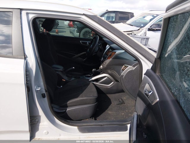 Продаж на аукціоні авто 2013 Hyundai Veloster Mix, vin: KMHTC6AD8DU164048, номер лоту: 44714852