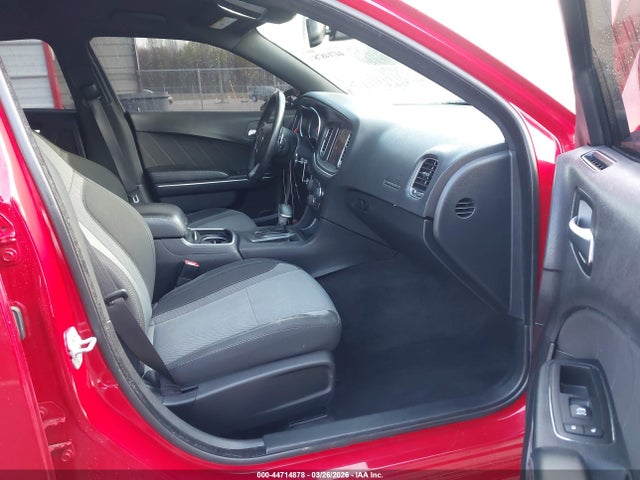 Продажа на аукционе авто 2016 Dodge Charger Sxt, vin: 2C3CDXJG3GH134405, номер лота: 44714878