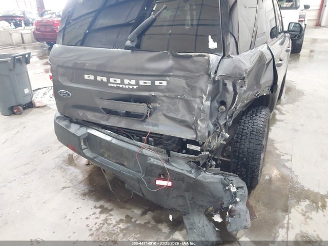Ford Bronco Sport Outer Banks 2023 3FMCR9C6XPRD60633 Image 17