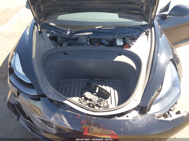 44714927 :رقم المزاد ، 5YJ3E1EA1PF464562 vin ، 2023 Tesla Model 3 Rear-wheel Drive مزاد بيع