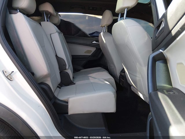 2021 Volkswagen Tiguan 2.0t Se/2.0t Se R-line Black/2.0t Sel მანქანა იყიდება აუქციონზე, vin: 3VV3B7AX7MM052497, აუქციონის ნომერი: 44714933
