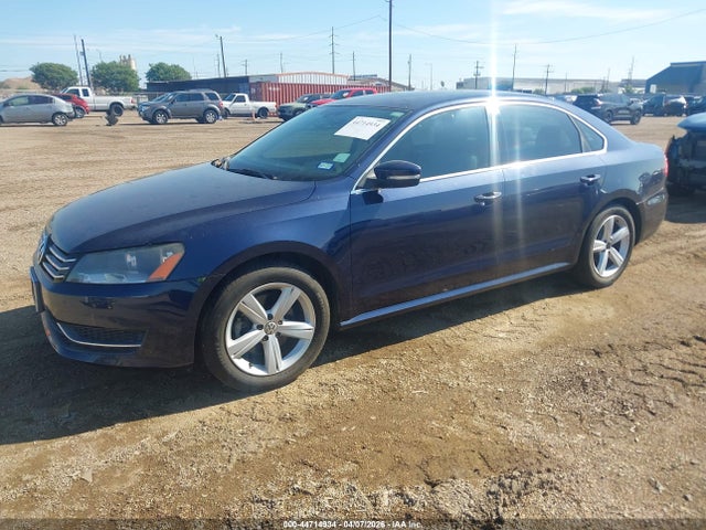 2013 VOLKSWAGEN PASSAT 1VWBH7A39DC041229 Photo 1