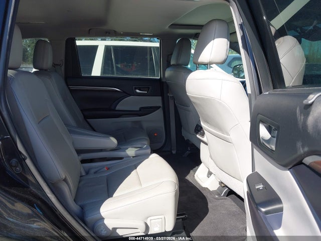 Toyota Highlander Limited V6 2016 5TDDKRFH2GS328637 Image 8