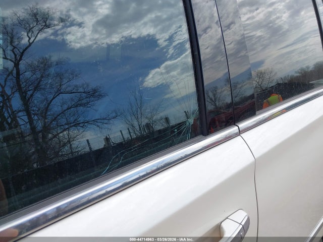Aukcja sprzedaży 2015 Cadillac Escalade Esv Luxury, vin: 1GYS4SKJ9FR555624, numer aukcji: 44714963